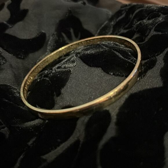Kate Spade Gold Bangle - Picture 3 of 4